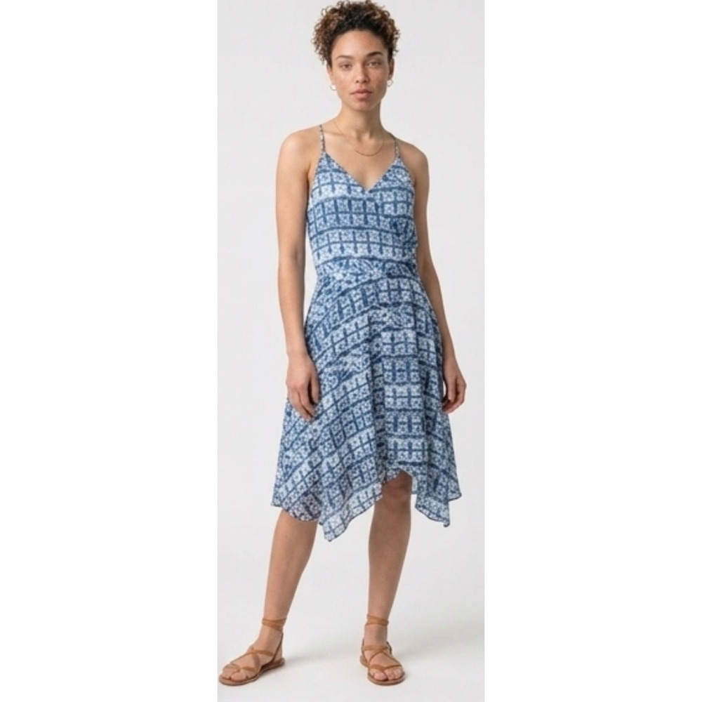 Banana Republic Wrap Dress Womens M Blue Good Geometric Handkerchief Hem Chiffon